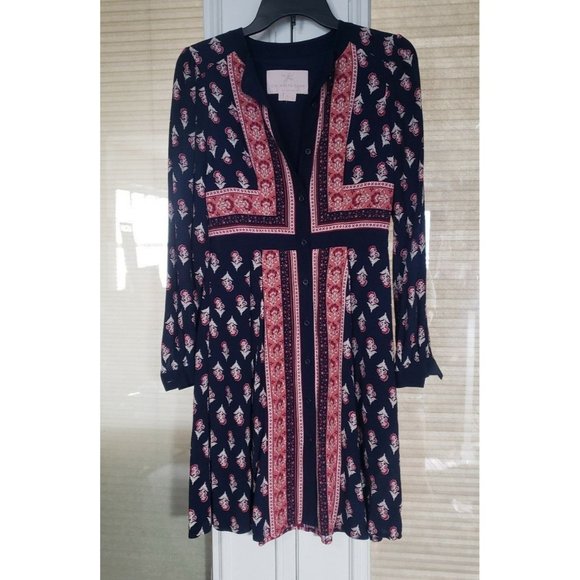 Gal Meets Glam Button Down Dress - Picture 2 of 8